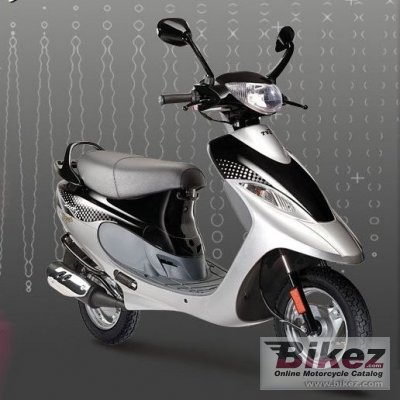 2008 TVS Scooty photo